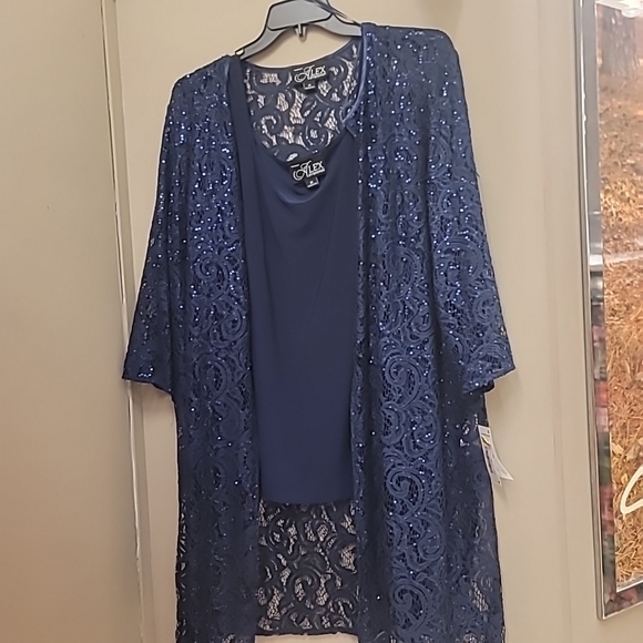 Alex Evenings Plus Size Long Sequin Lace Jacket & Tank Top Set - Picture 5 of 9